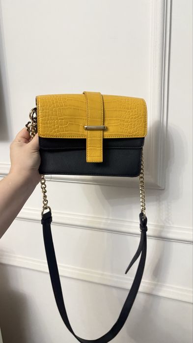 Продам сумки и духи