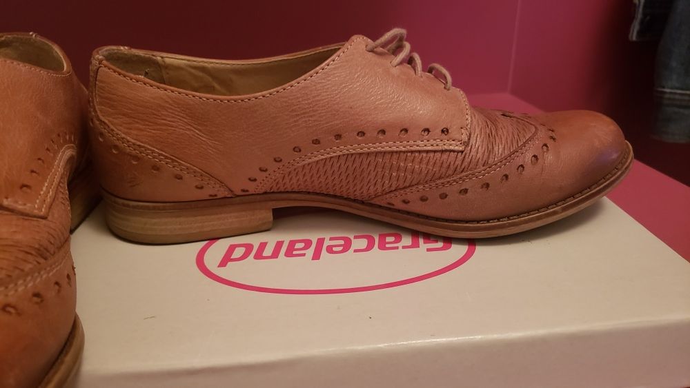 Pantofi oxfords femei