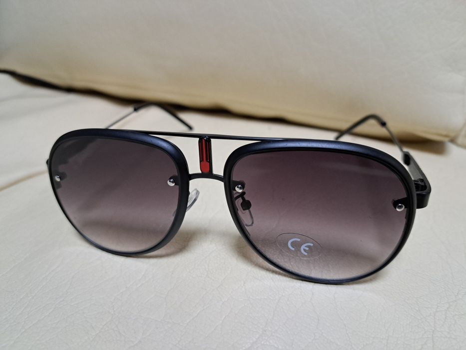 Продавам уникални чисто нови слънчеви очила  полароид 100%