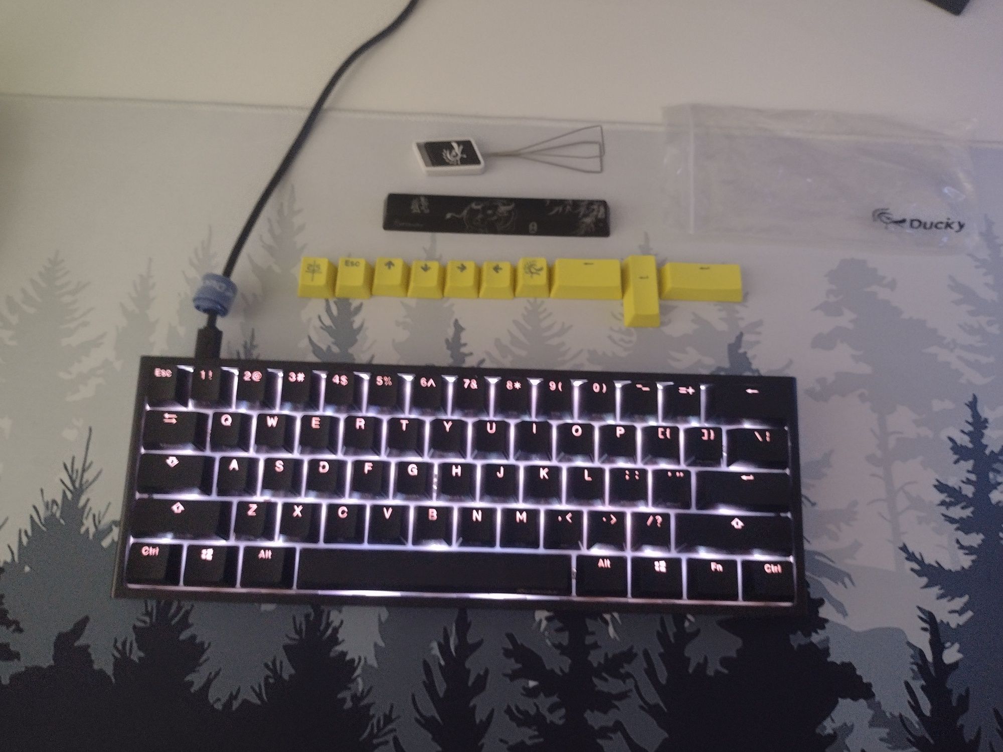 Ducky one 2 mini с гаранция