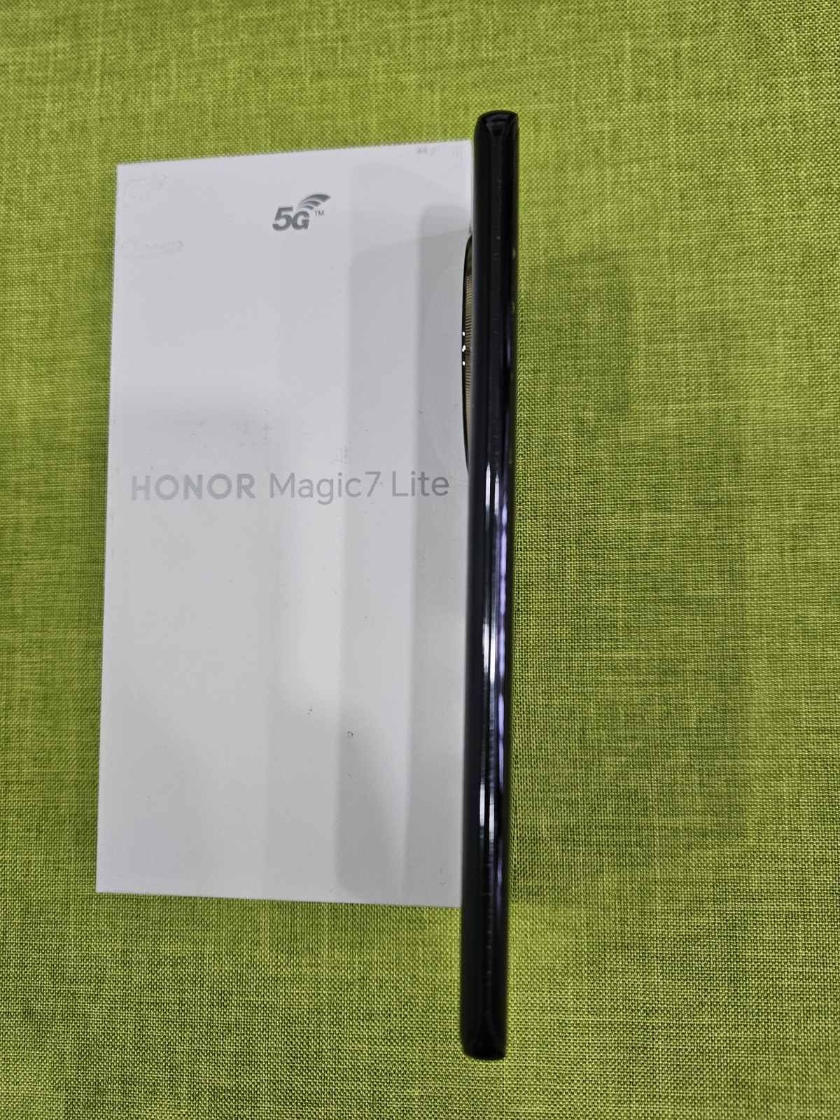 Honor Magic7 Lite 256GB с подаръци