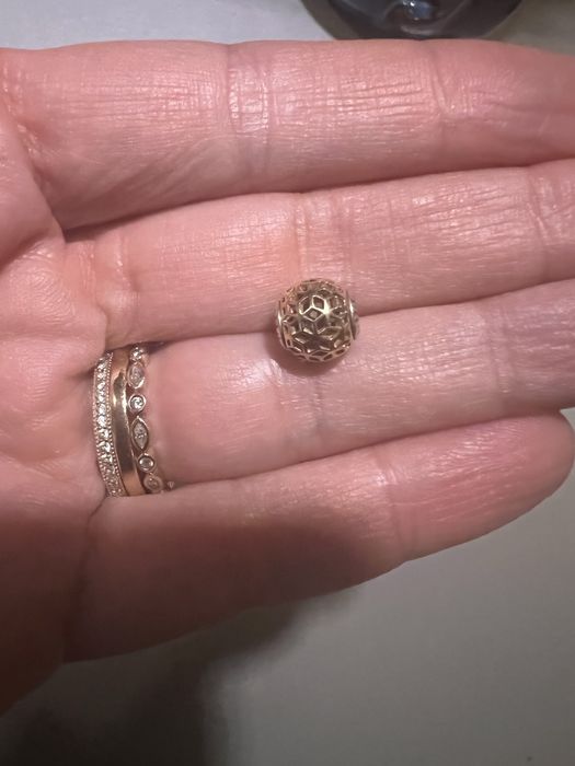 Biluta essence Pandora Intuition aur si argint