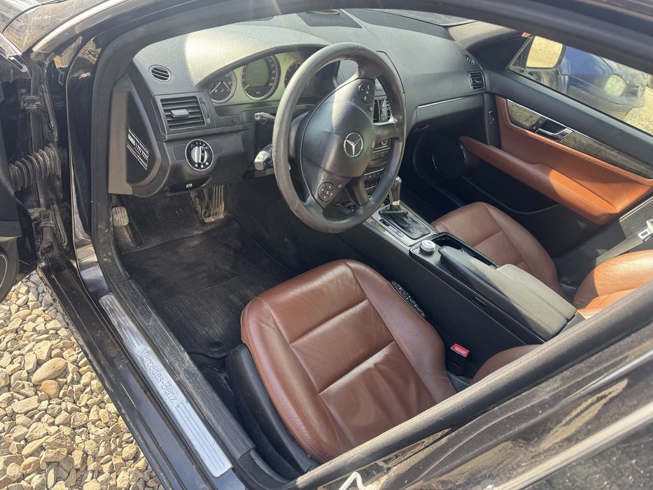 Vand mercedes c-320 s204