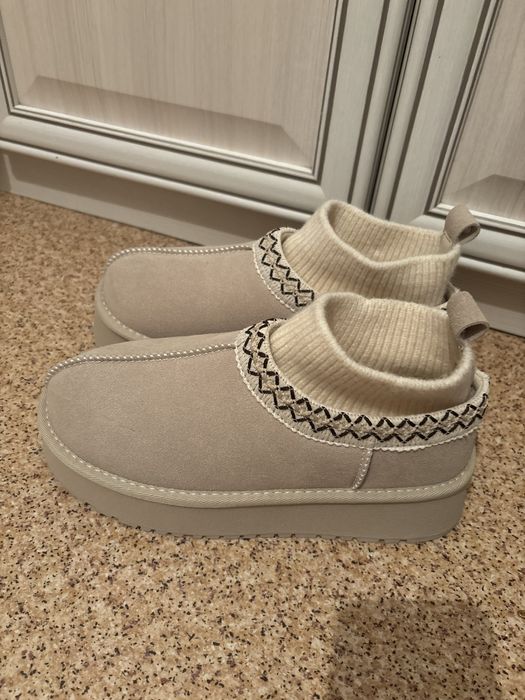 Зимняя обувь угги