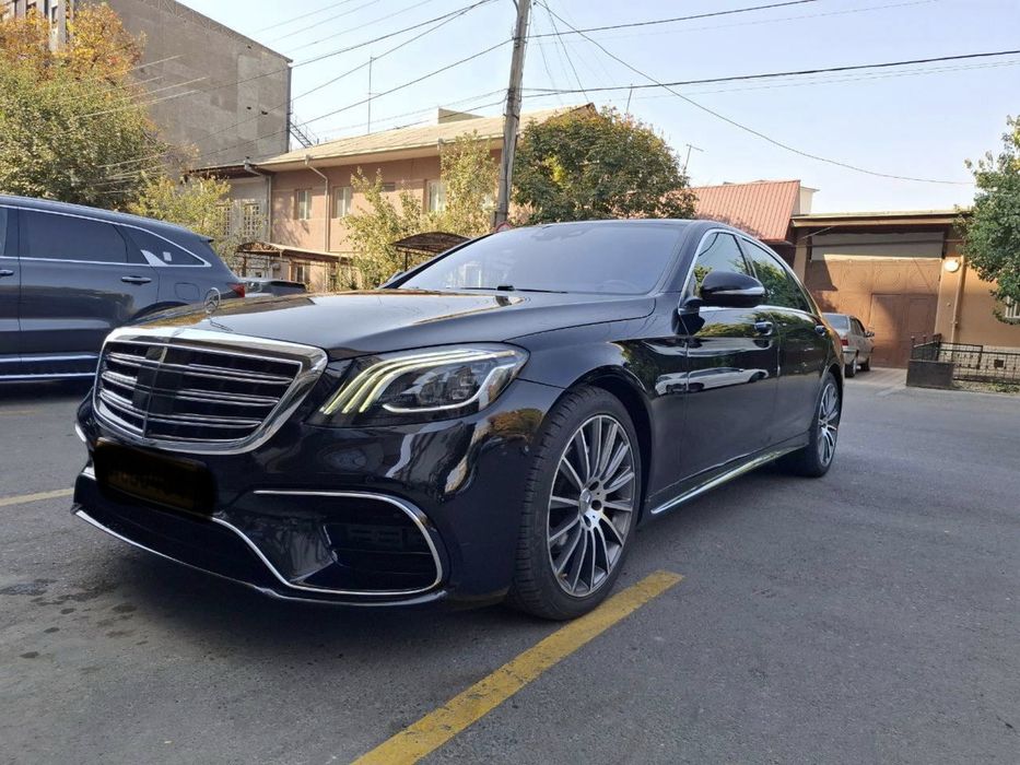 Продам Mercedes S400 заряжен в кузов 2020 цена 53500уе торг у капота
