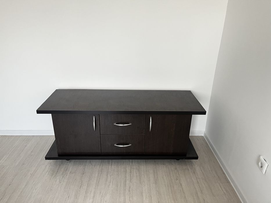 Продаются тумба и столы