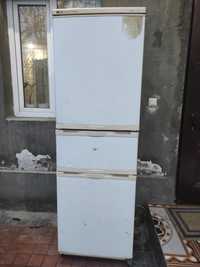 Холодильник Goldstar GR-3533CRI