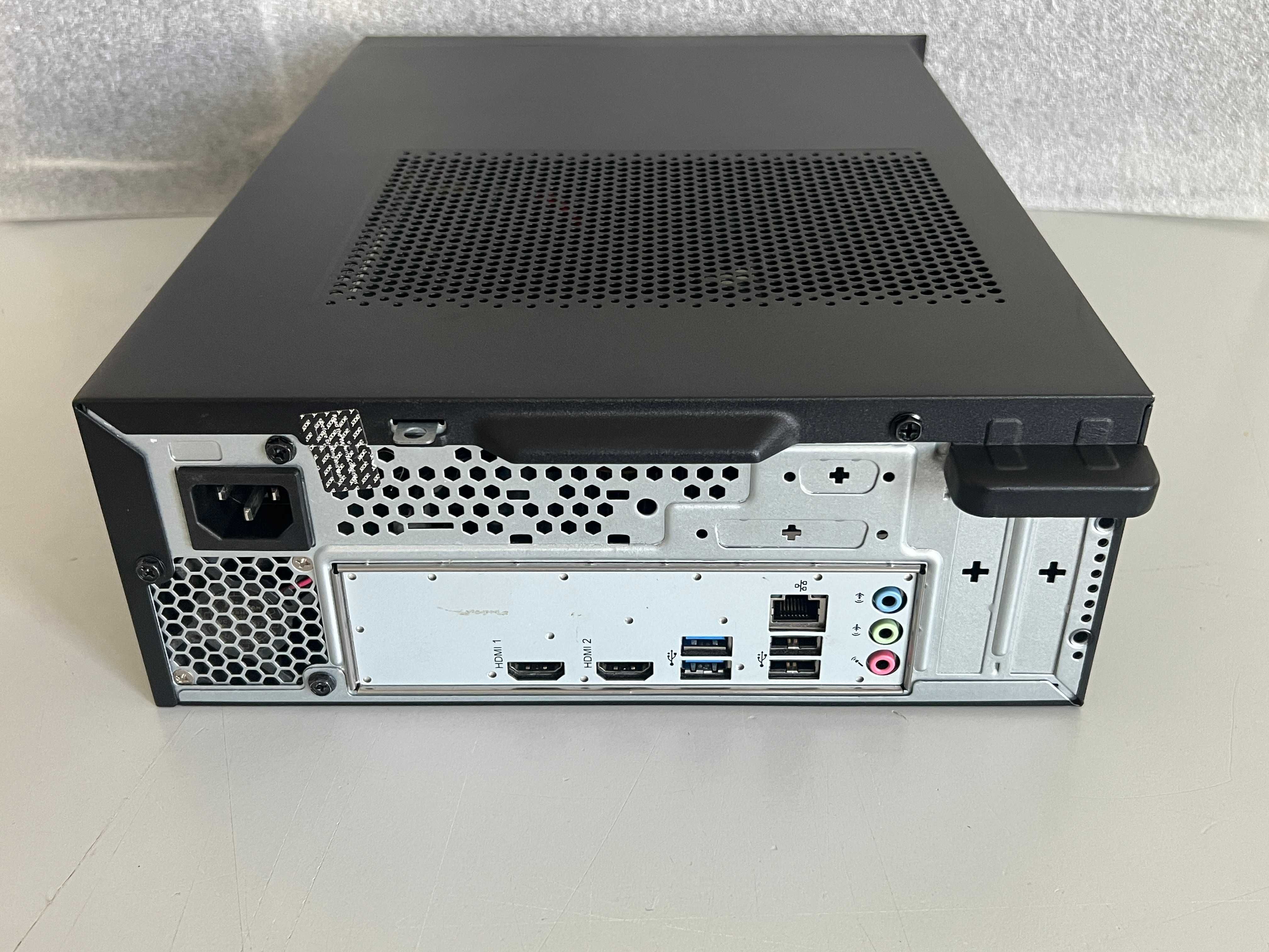 Компактен настолен компютър ACER XC-710 (i5-6400)