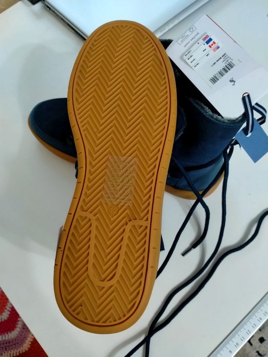 De vînzare ghete damă din piele .