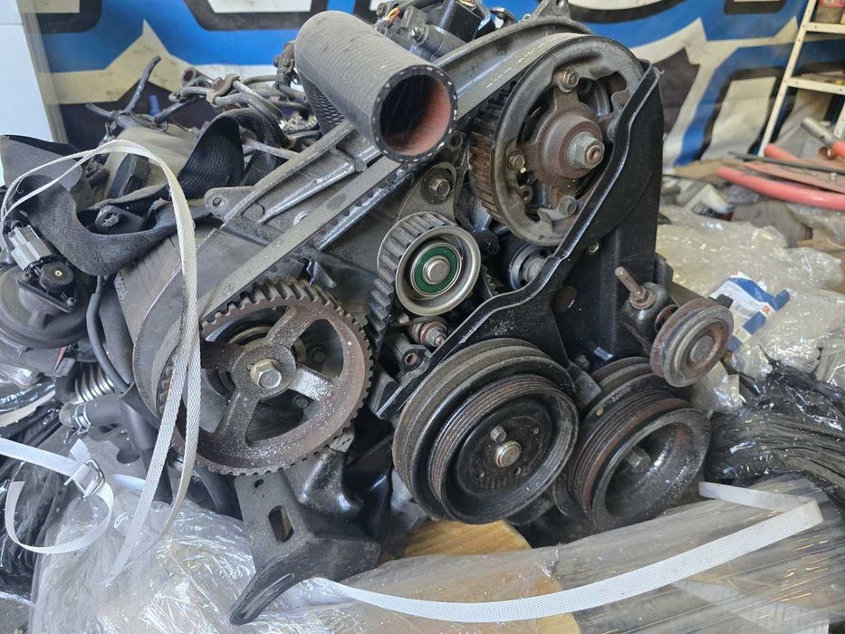 Продавам двигател за Mitsubishi Pajero Mitsubishi L200