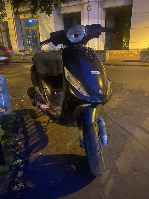 Vand scuter piaggio zip 50cc2t
