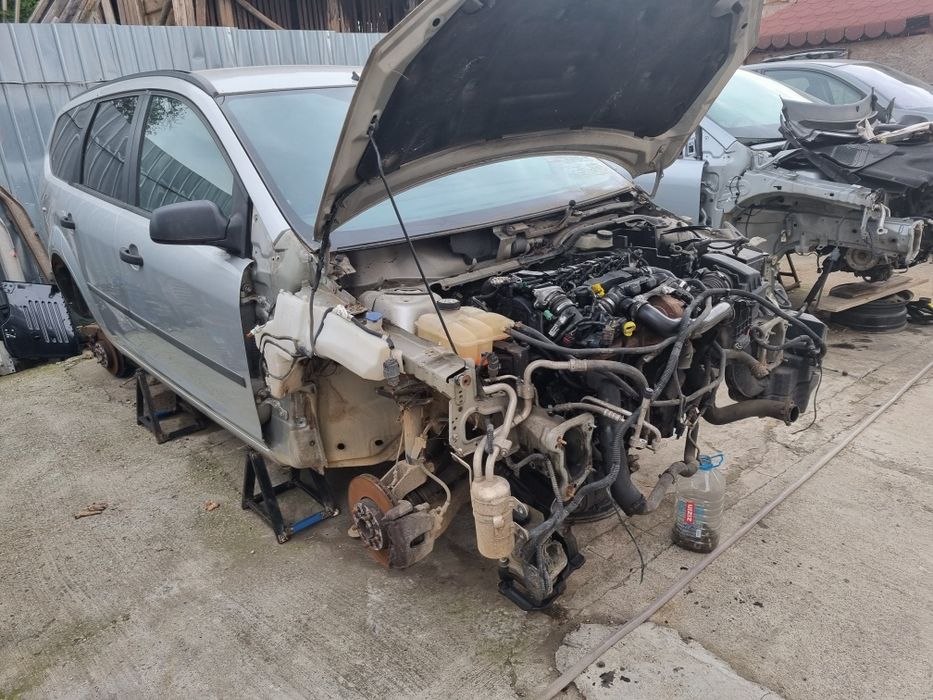 Usa stanga fata usa stanga spate ford focus mk2 1.6 tdci 2007