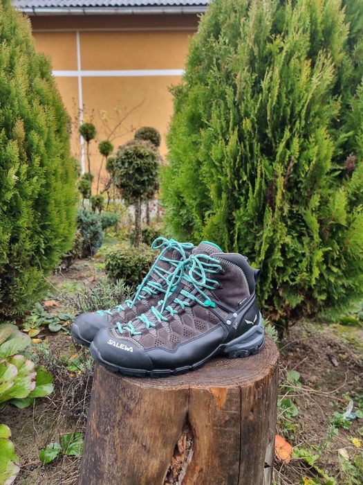 Ghete Salewa Alp Trainer Mid GTX trekking drumetii outdoor