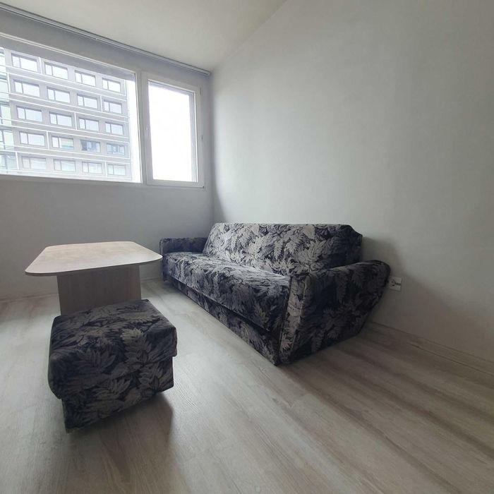 Дава се под наем Двустаен апартамент в София, Банишора - 48 кв.м за 474.3 € - Снимка #1