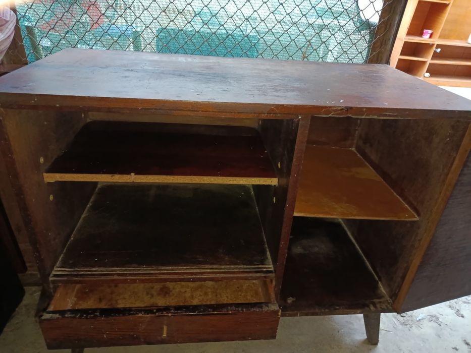 Шкаф б/у состояние среднее