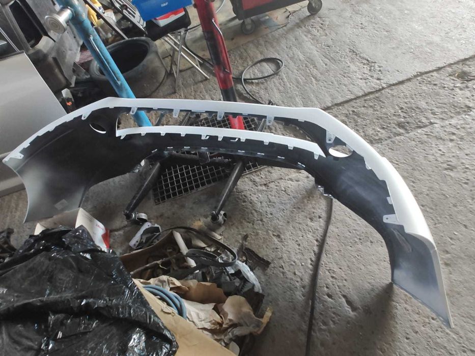 Bara fata Dacia Lodgy