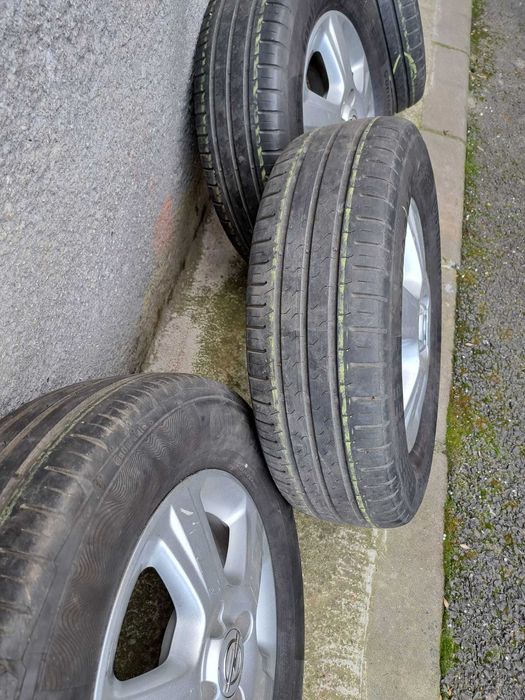 Vand jante cu anvelope de vară Opel Corsa 4 buc