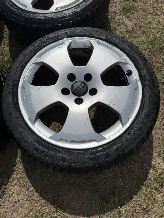 Audi 17 5x112 джанти със нови зимни гуми
