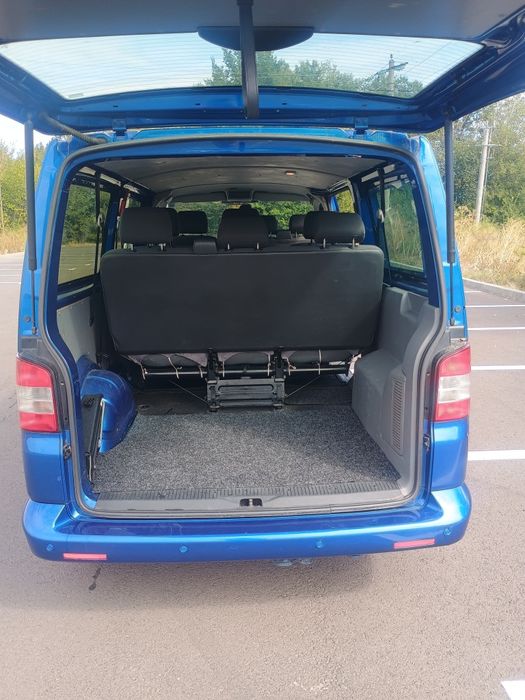 Vw Transporter 8+1 locuri