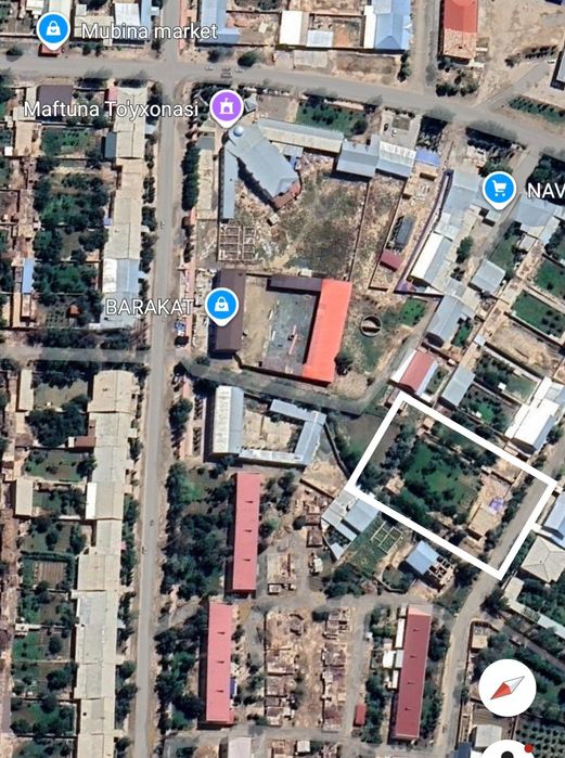 Bostan shaxarda 24 sotix uy