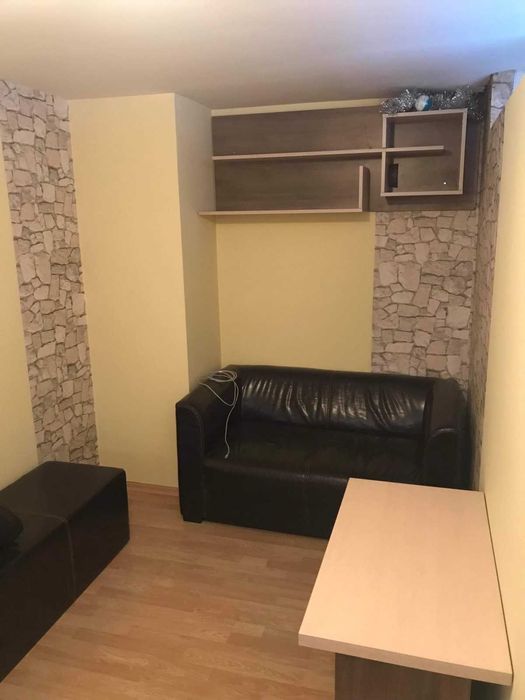 Двустаен апартамент в Студентски град