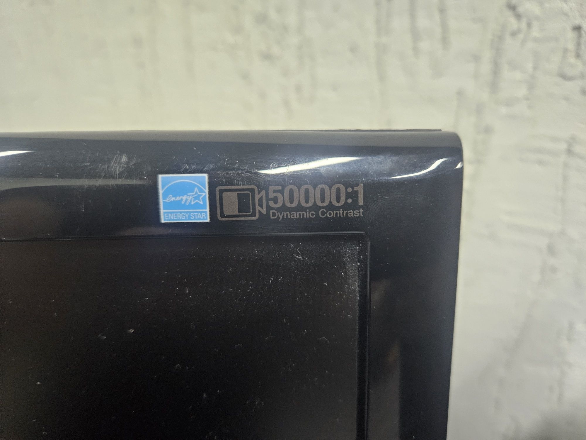 Монитор Samsung Syncmaster 2333