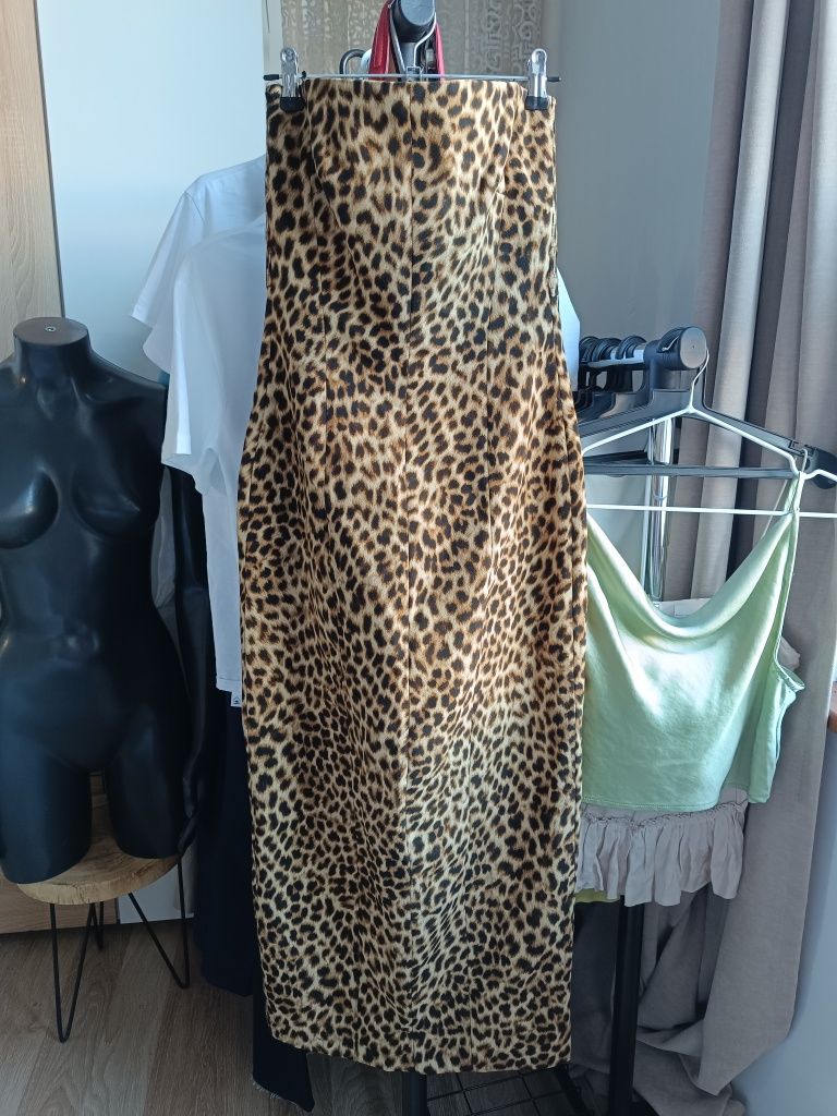 Zara стилна рокля