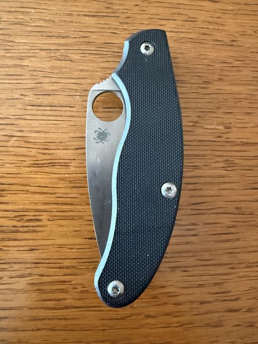 Briceag Spyderco