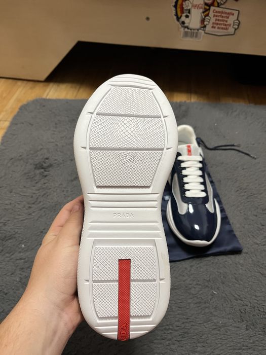 Prada cups adidasi