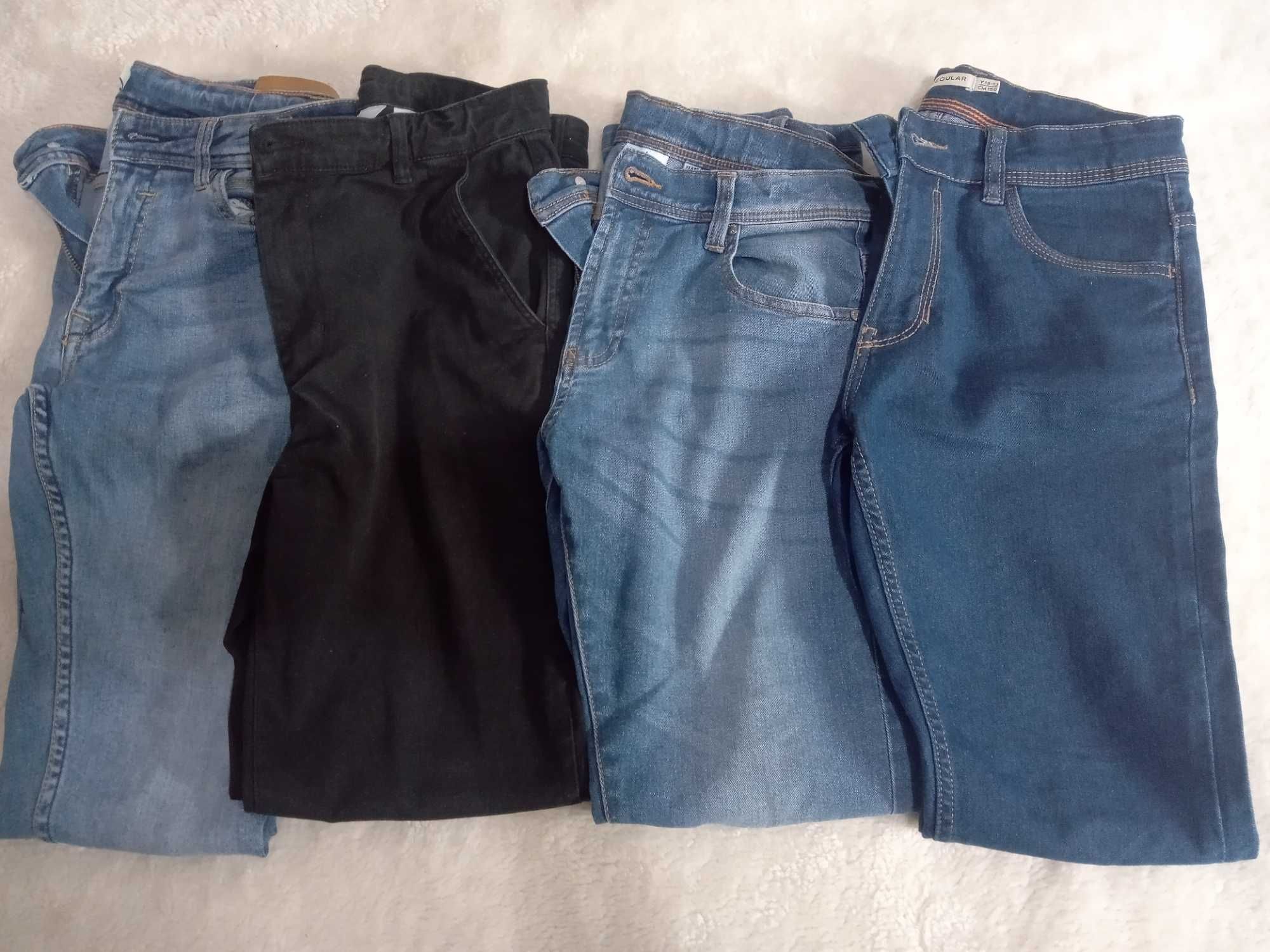 Vând pantaloni mărimea 158