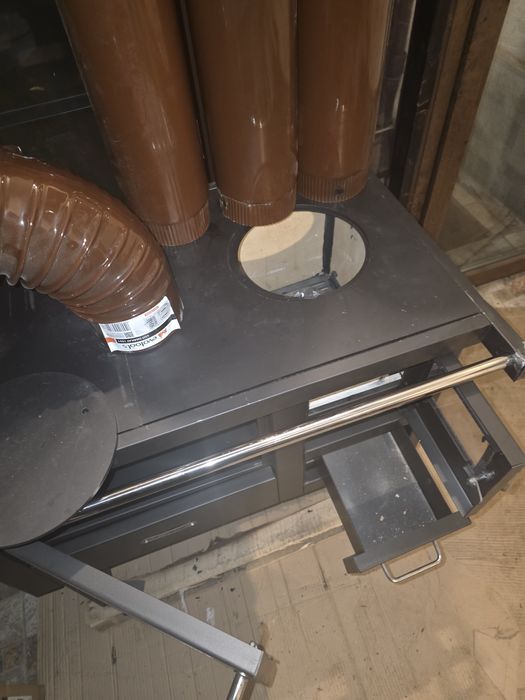 soba de gătit  cu cuptor si plită