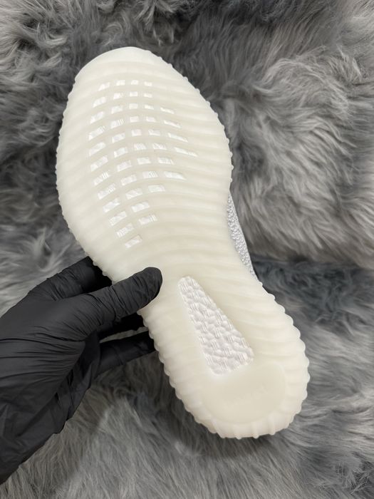 36-46 Yeezy 350 Static Reflective