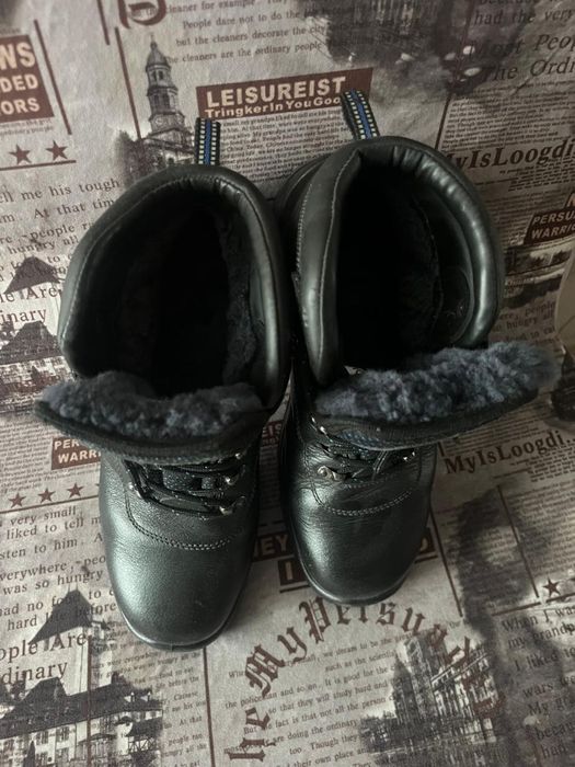 Ботинки рабочие зимние б/у кожаные 41 р