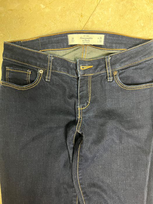 Blugi /jeans de dama Abercrombie&Fitch originali
