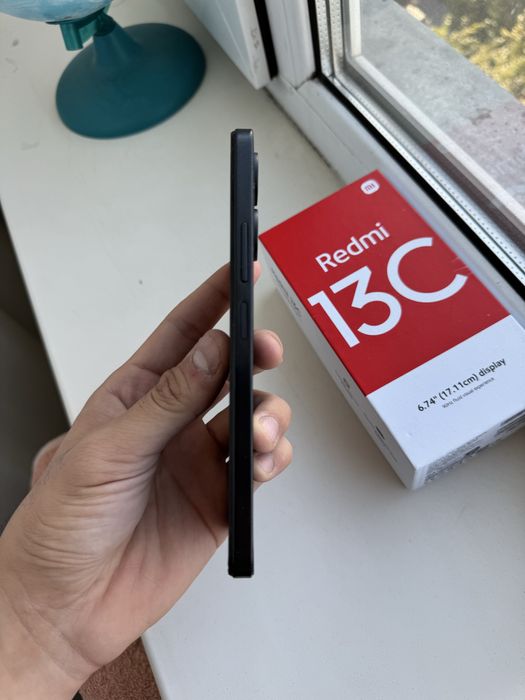 Redmi 13C 8/256gb