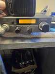 Statie radio CB dedicata Mercedes Benz stabo xm3044