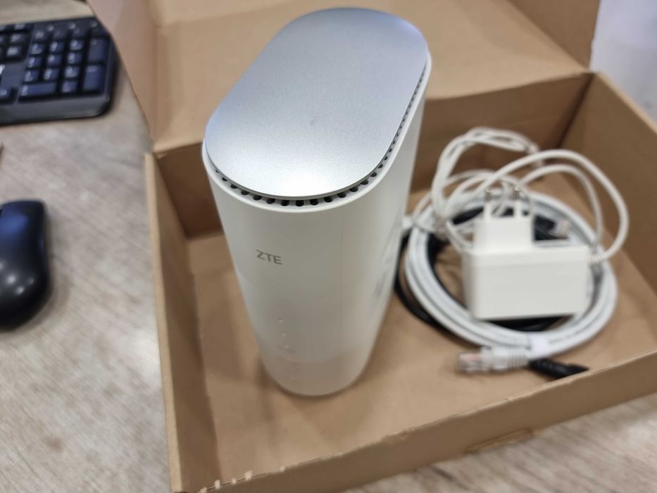 Рутер ZTE MC888 - заключен към Виваком