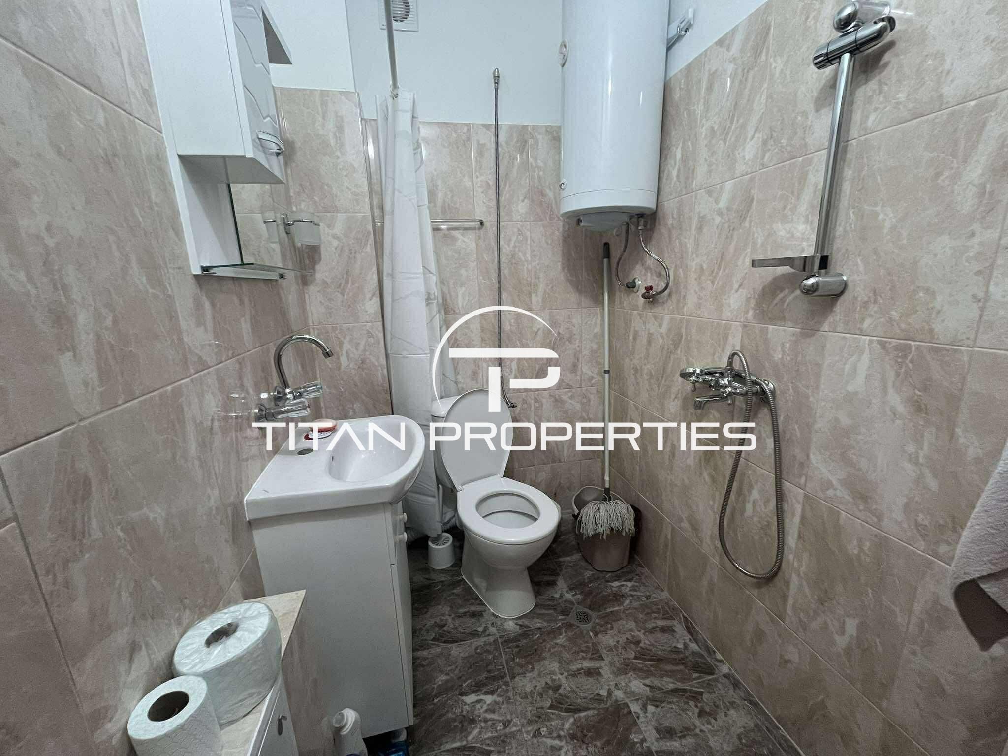 Двустаен апартамент, под наем, Окръжна болница