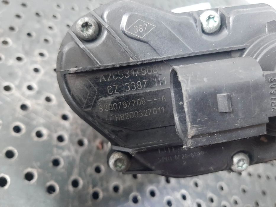 egr renault koleos  laguna 3 master trafic megane  2.0 dci m9r 8200797706-a a2c53179081