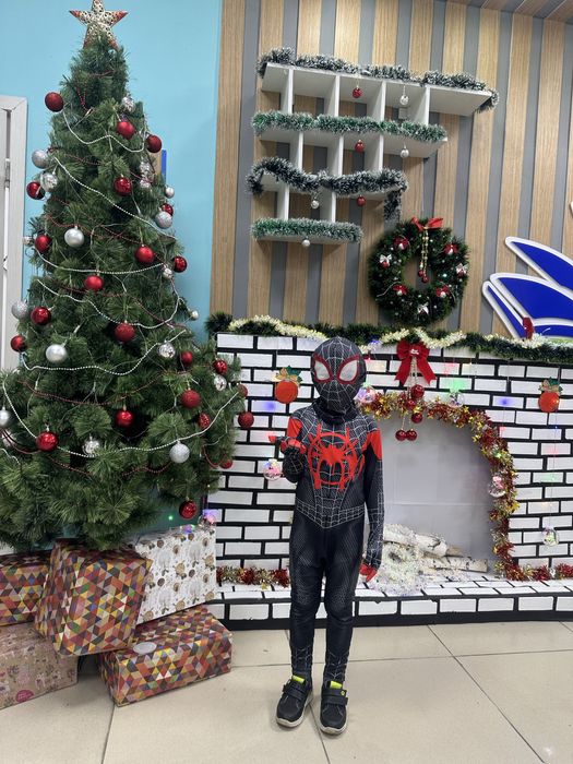 Костюм человека-паука