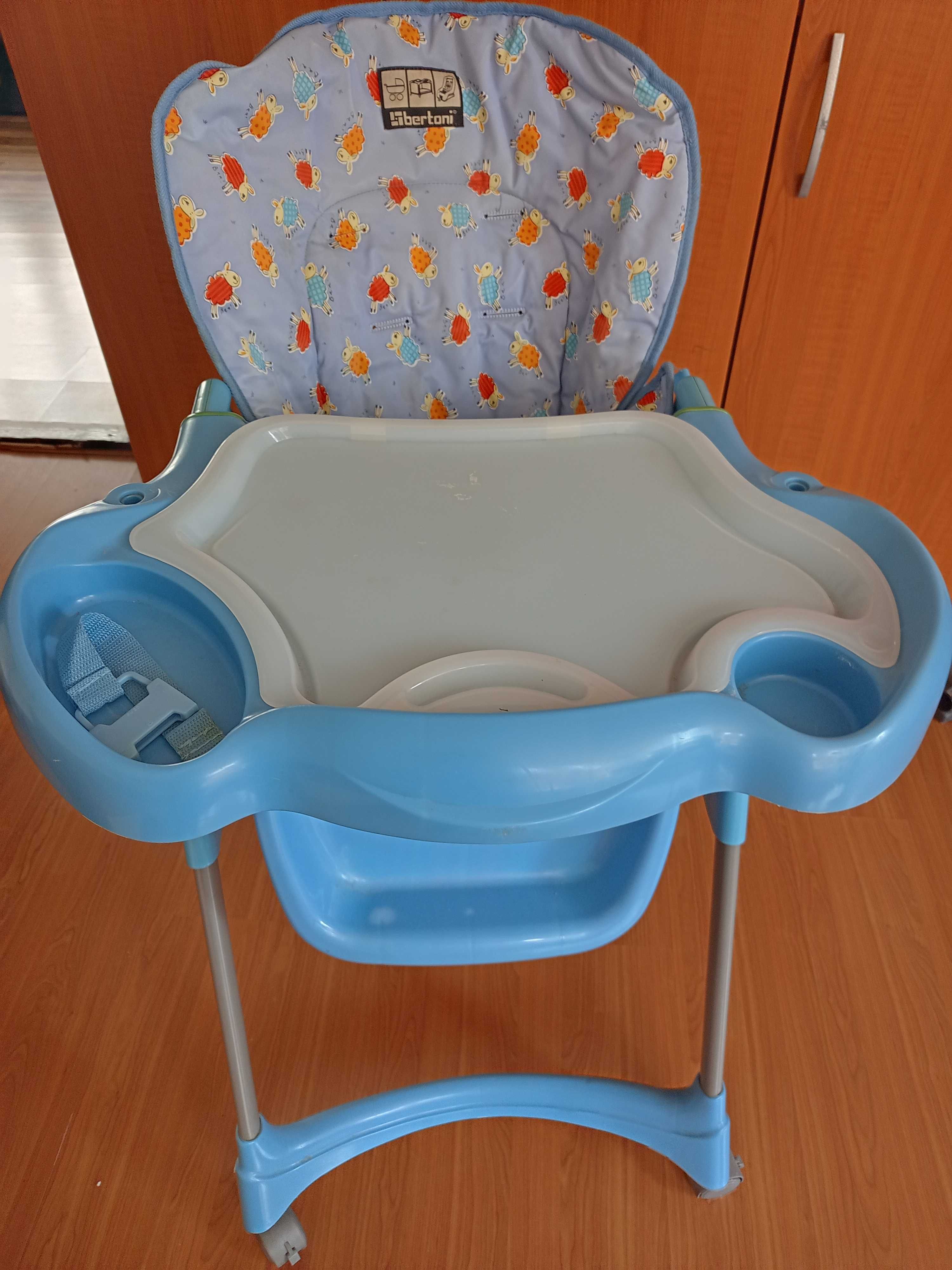 Продавам детско столче за хранене  Bertoni