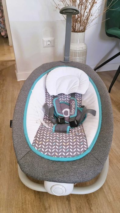 Fotoliu balansoar Lionelo cu vibratii