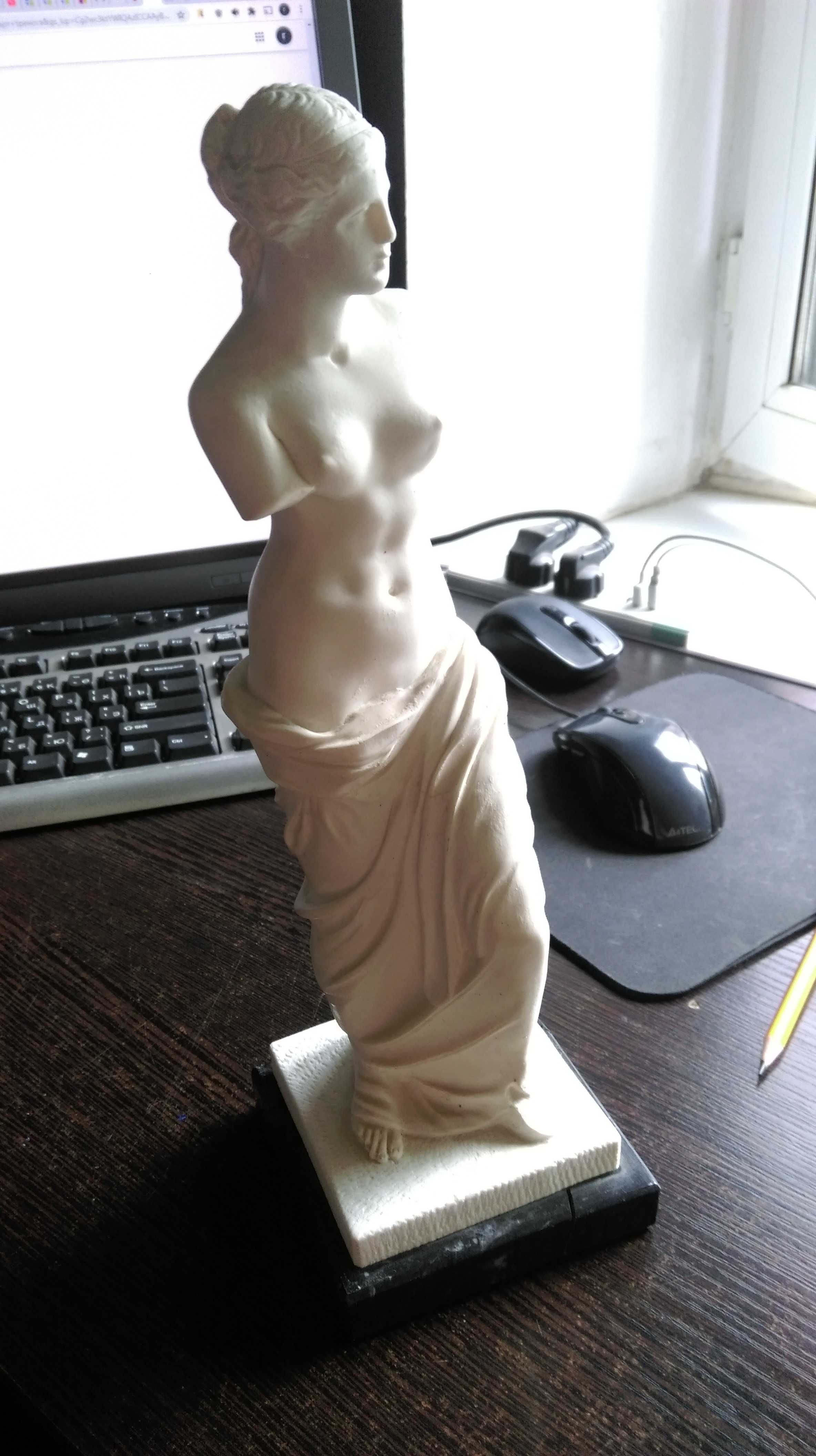 Продам статуэтку "Венера Милосская"