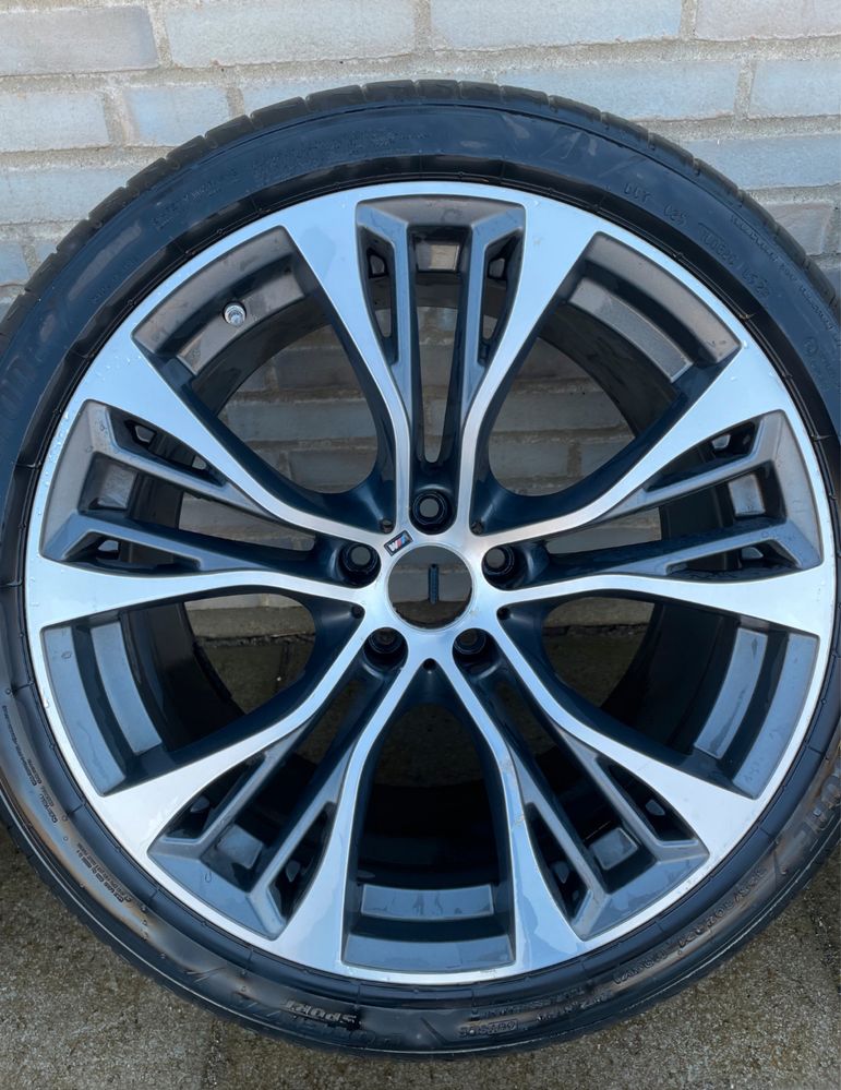 Оригинални Джанти с Гуми 21 цола BMW Style 599M