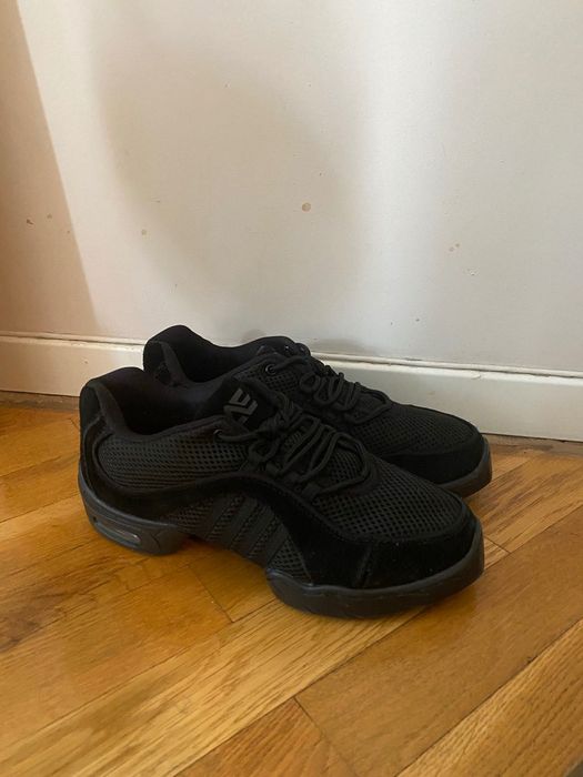 Маратонки за танци Aereal Boost, 42 номер,танцувано е с тях два месеца