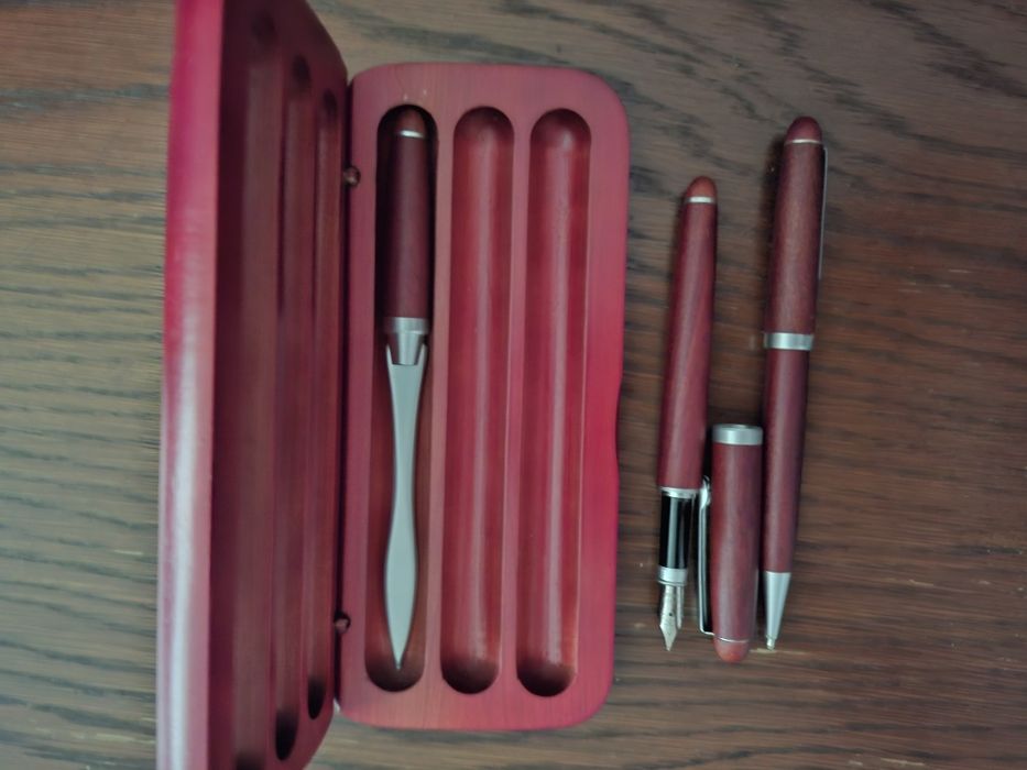 Set stilou , pix, si cutitas ptr. corespondenta.