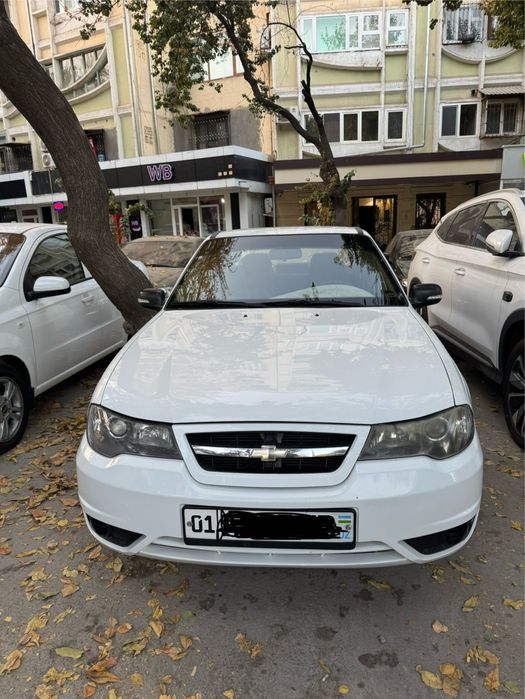 Нексия 2  матор 1.6 прастое конидционер холати зор