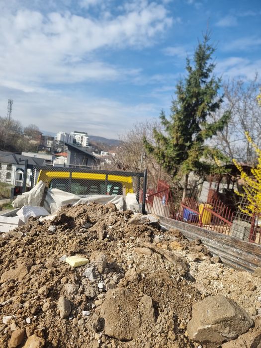 6,5t-Transport autorizat moloz, nisip, pietriș, piatra sparta