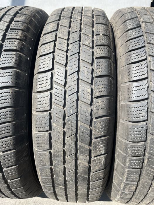 4 бр. зимни гуми 195/80/15 General 5,5-6 mm DOT 3520/3619