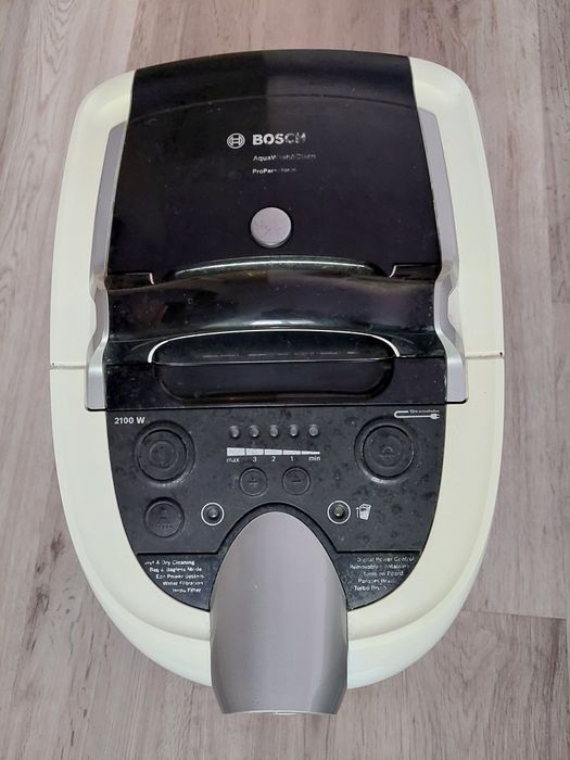 Aspirator Bosch aquawash 2100 w perfecta stare